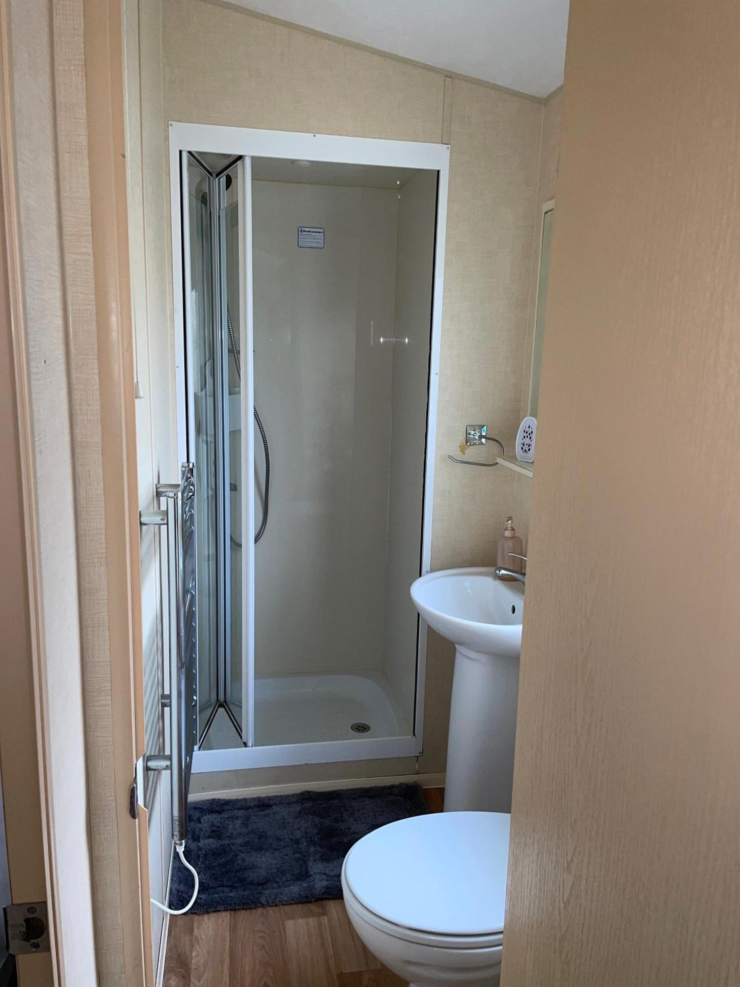 The Luxury Wolds Retreat 6 Berth 3 Bedrooms Beds Made For Arrival Wifi 잉골드멜스 외부 사진