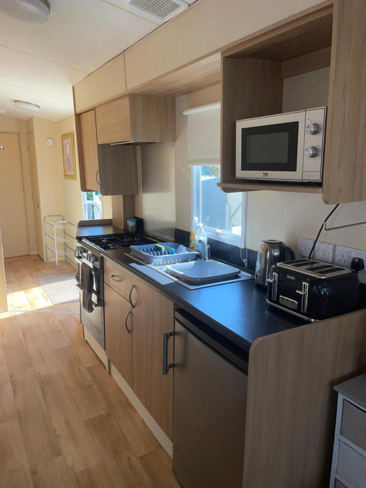 The Luxury Wolds Retreat 6 Berth 3 Bedrooms Beds Made For Arrival Wifi 잉골드멜스 객실 사진